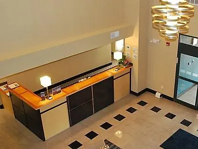 Express West By Ihg Bloomington