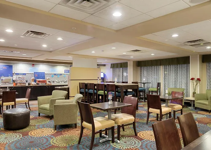 Express West By Ihg Bloomington