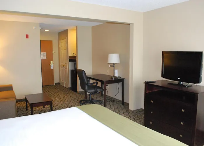 Express West By Ihg 3* Bloomington