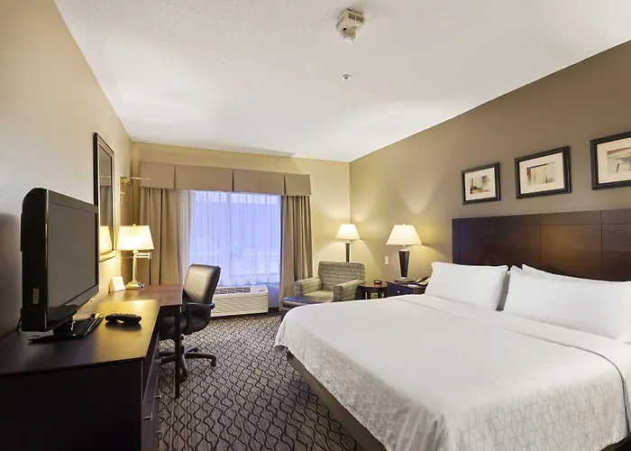 Hotel Express West By Ihg 3*