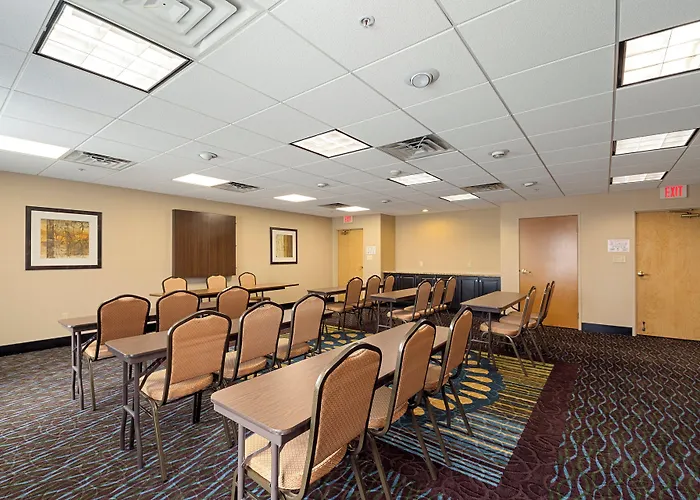 Hotel Express West By Ihg