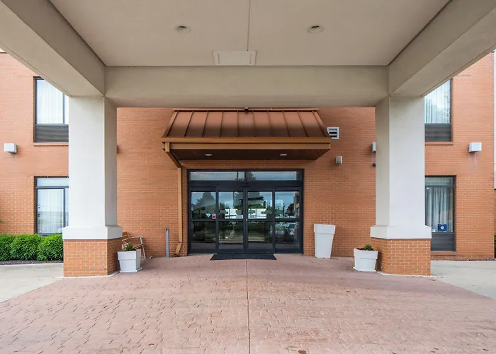 Hotel Express West By Ihg