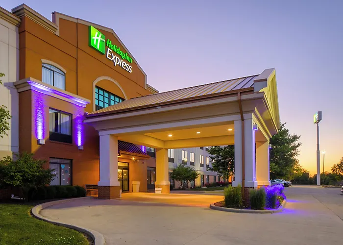 Hotel Express West By Ihg Bloomington