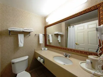 Express West By Ihg 3*
